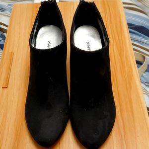 X•Appeal black, size 7